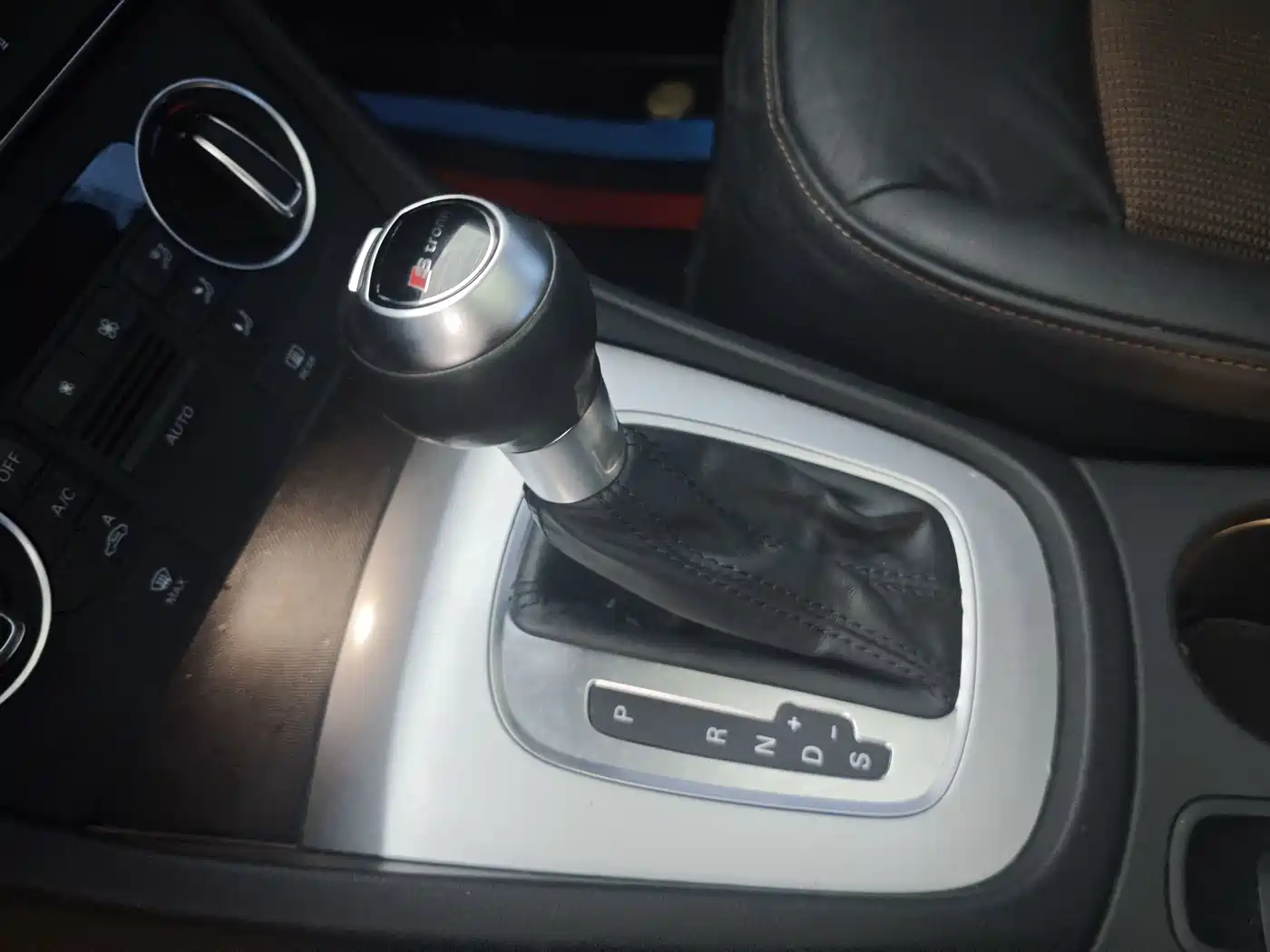 Audi Q3 2016 35 TFSI Fashion фото 14
