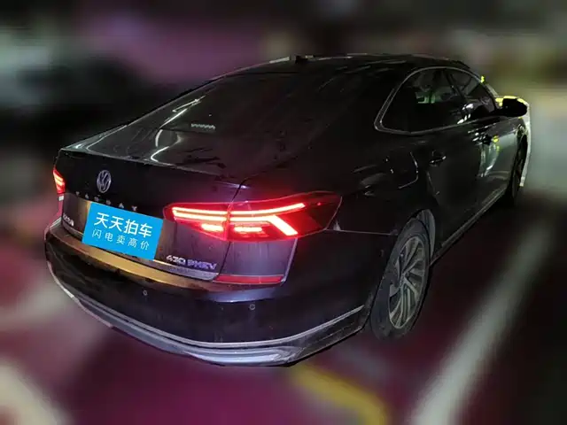 Volkswagen Passat New Energy 2020 430PHEV Hybrid Luxury (China VI) — фото 2