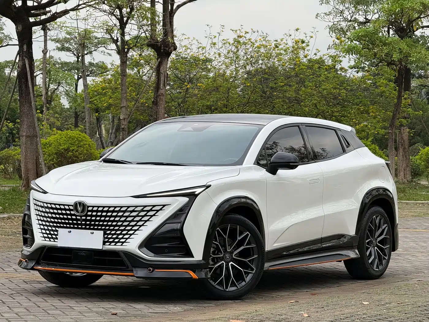 CHANGAN UNI-T