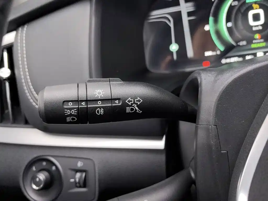 Roewe i6 New Energy 2018 2017 45T Hybrid Connected Smart Enjoyment Edition