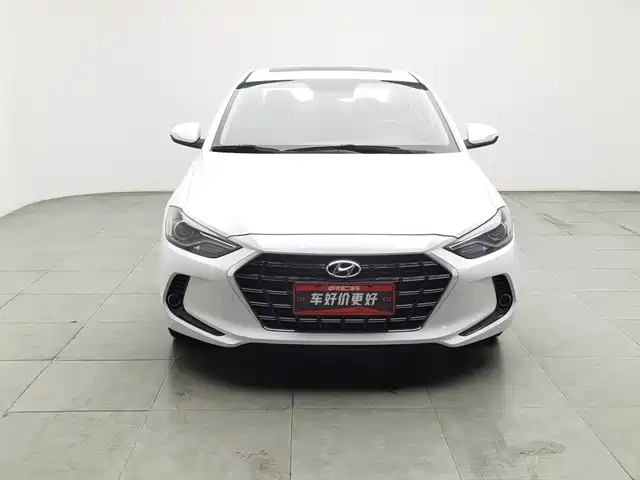 Hyundai Elantra 2019 1.5L CVT Smart Elite — фото 3
