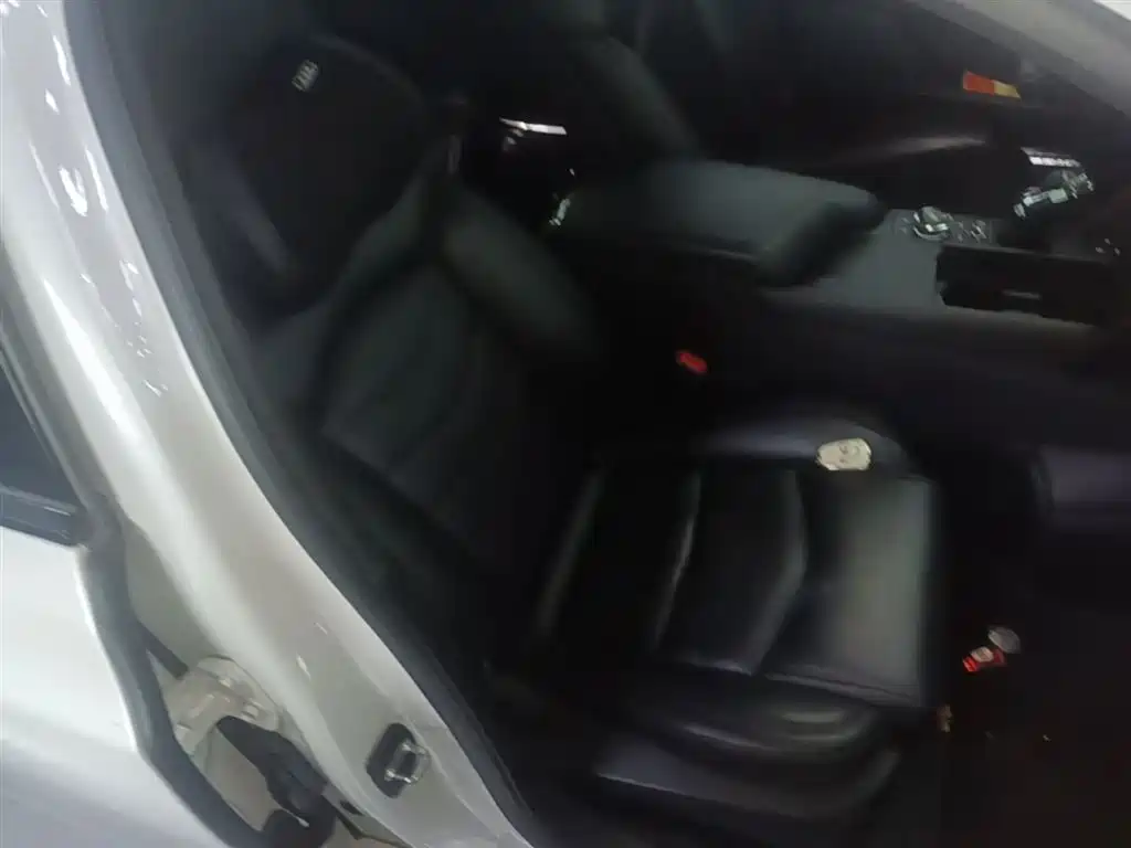 Cadillac CT6 2019 28T Leading Sport Model фото 25
