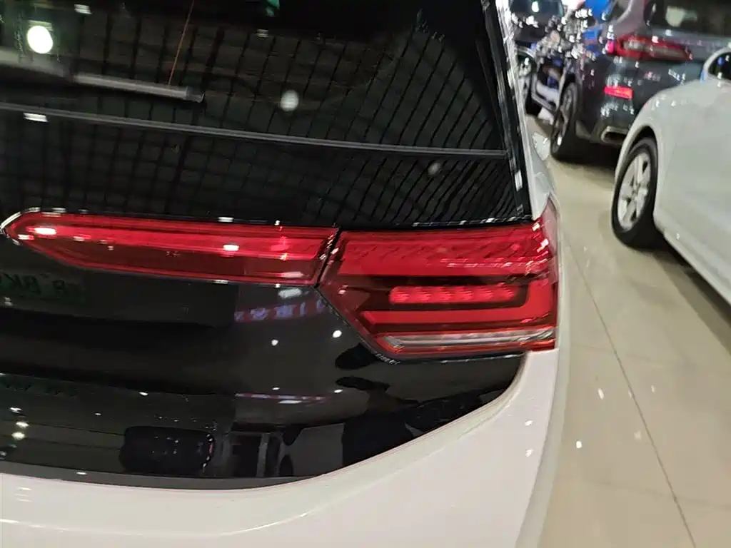 Volkswagen ID.3 2024 Outstanding Edition фото 8