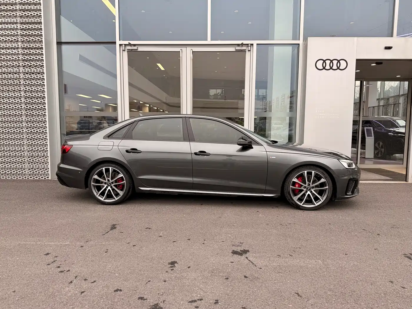 Audi A4L 2020 45 TFSI quattro Premium Dynamic фото 3