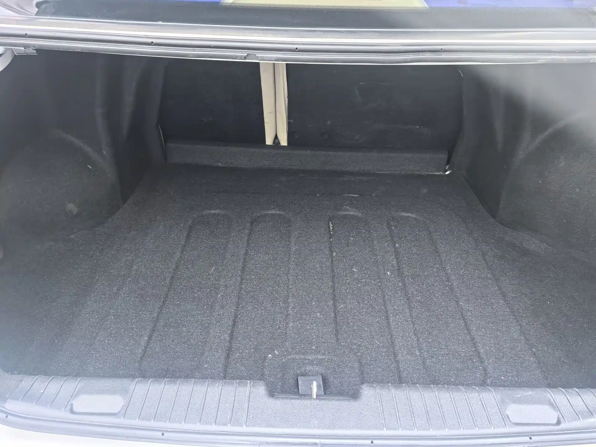 Фото 14 - Buick Excelle