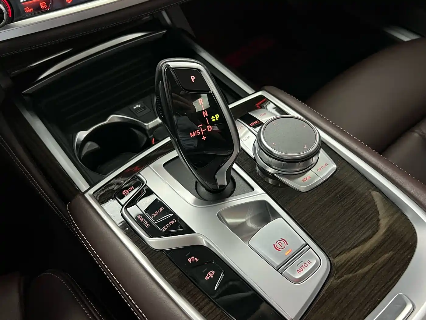 BMW 7 Series 2021 Model 730Li Luxury Package фото 14