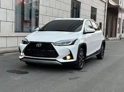 Toyota Yaris L