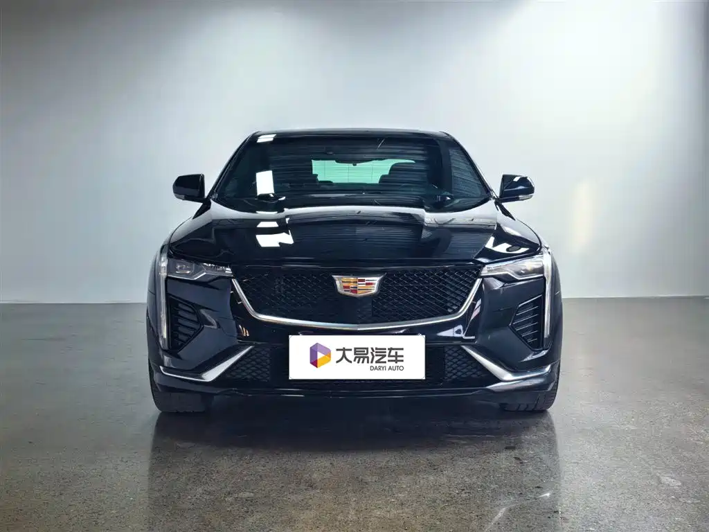 CADILLAC CT4