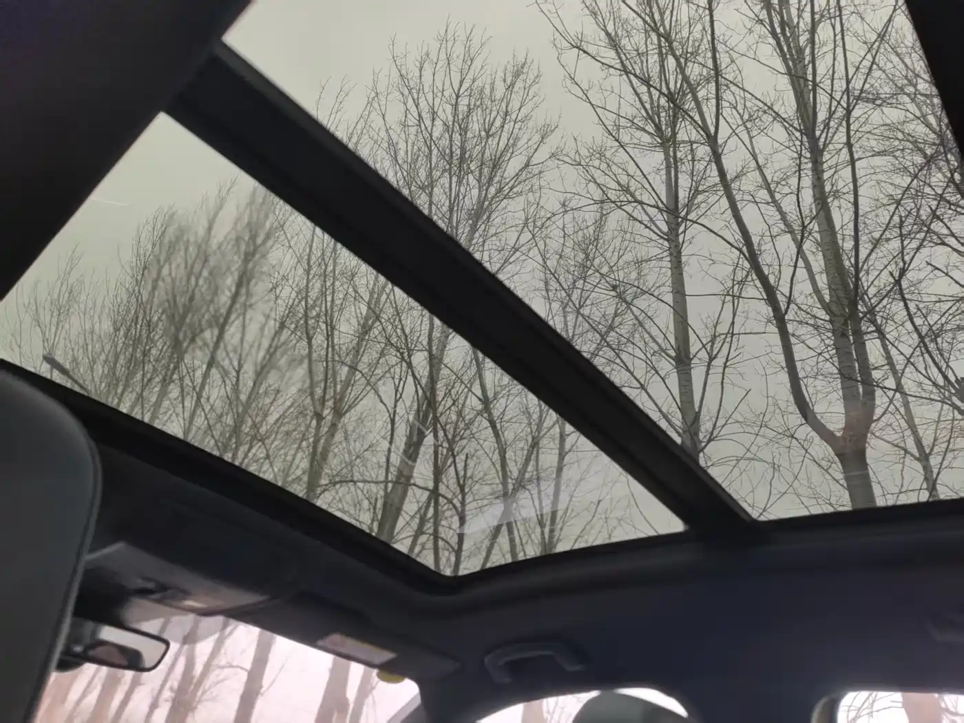 VOLKSWAGEN T ROC EXPLORING SONGS