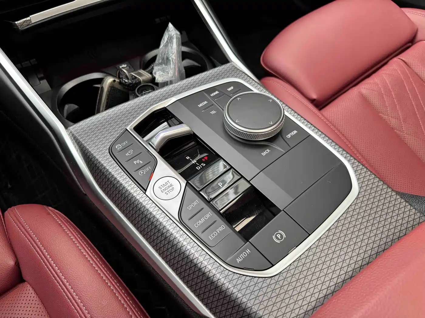 BMW 3 Series 2023 325Li M Sport Black Night Package фото 19