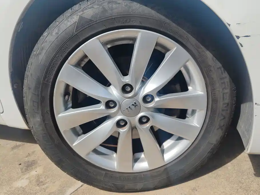 Фото 6 - Kia K3