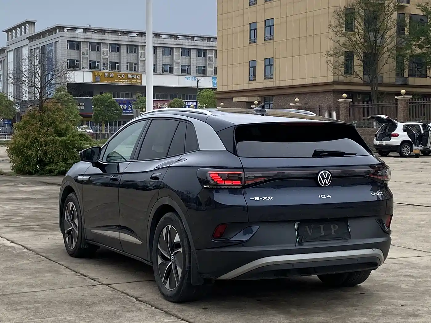 VOLKSWAGEN ID.4 CROZZ