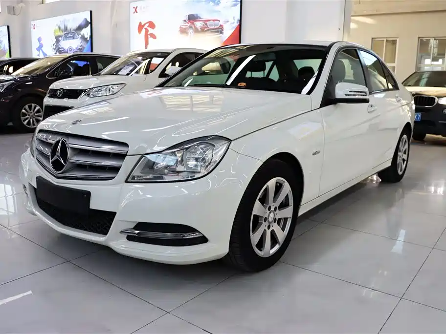 Mercedes-Benz C-Class 2011 C 180K Classic