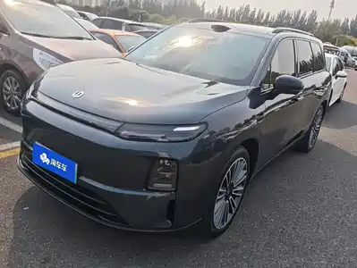 Leapmotor C16
