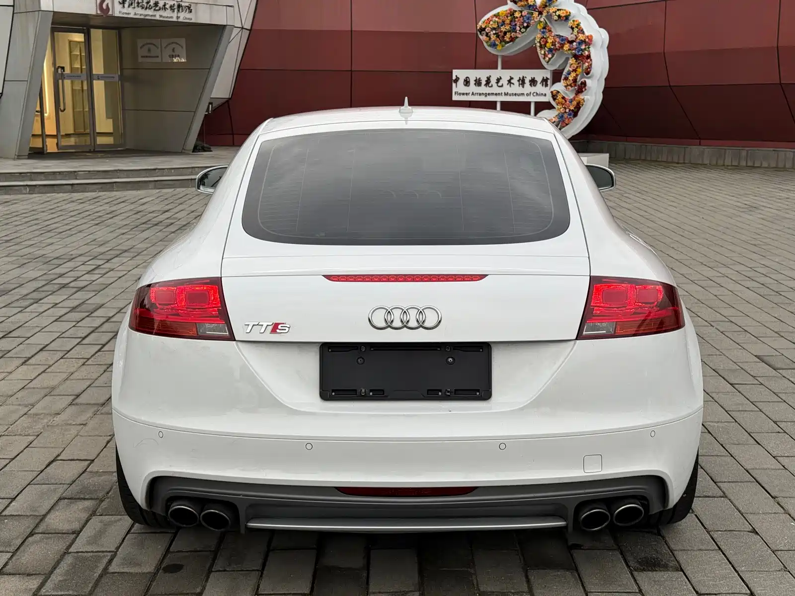 Фото 5 - Audi TTS