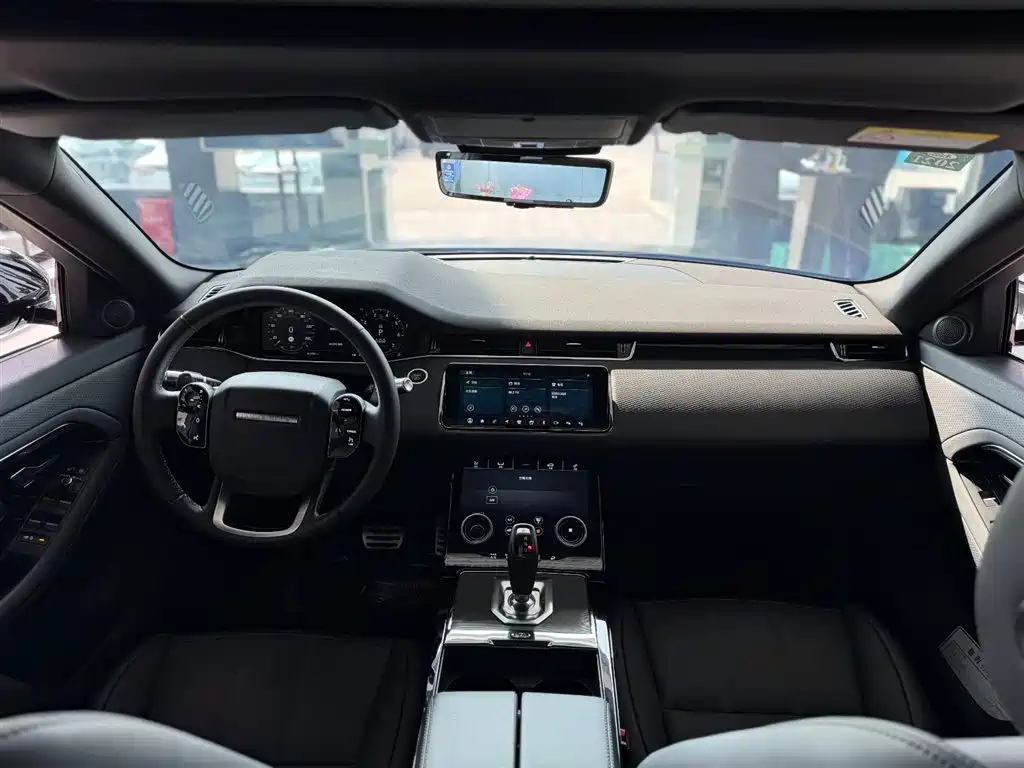 Land Rover Range Rover Evoque 2020 249PS R-DYNAMIC S Sport Edition фото 5