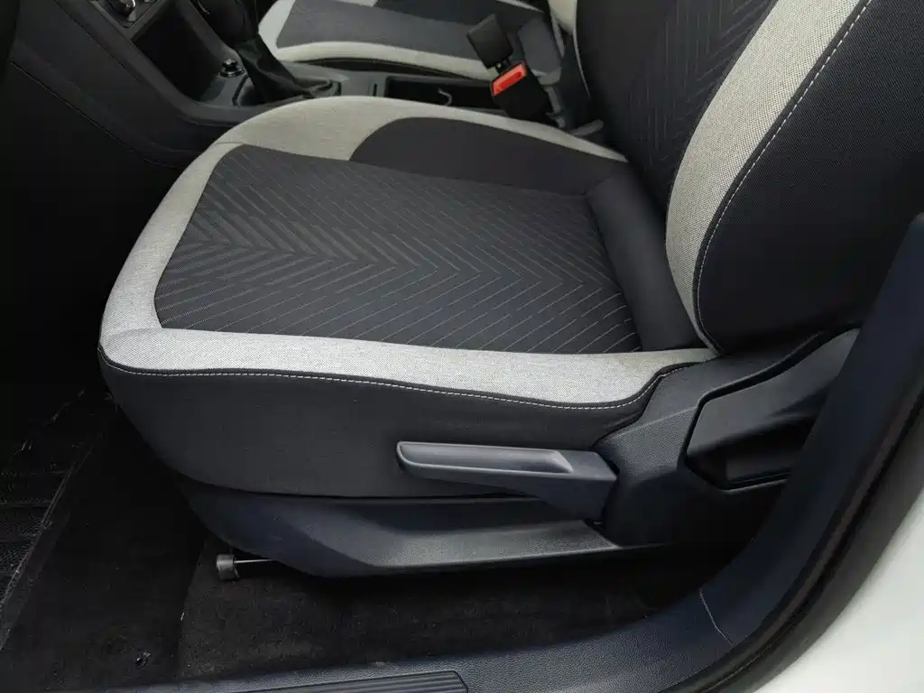 Фото 20 - Volkswagen Tharu
