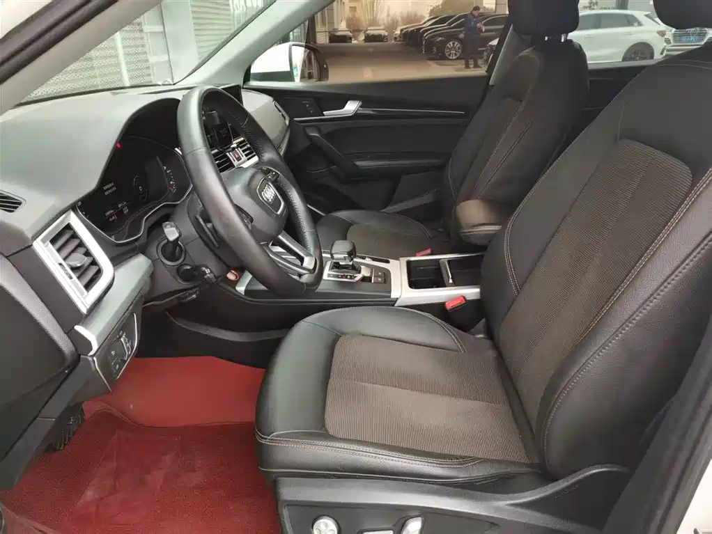 Audi Q5L 2018 40 TFSI Prestige Fashion (China V) фото 10