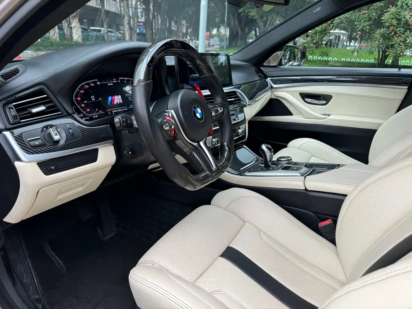 BMW M5 2014 M5 фото 5