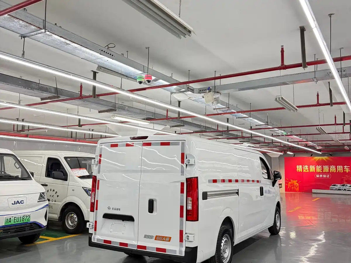 Huolala Duola Automobile Dora Bread Van 2026 Model 305KM 2C Ultra-Fast Charging Version Dream Edition CATL Battery фото 6
