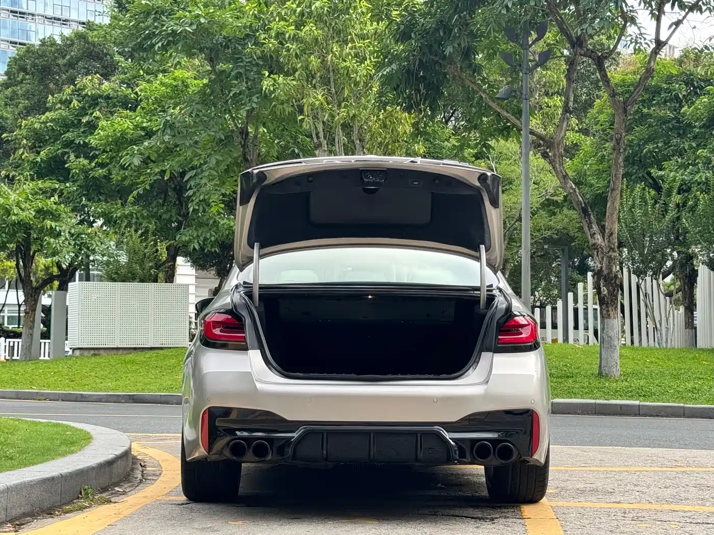 BMW M5 2014 M5 фото 16
