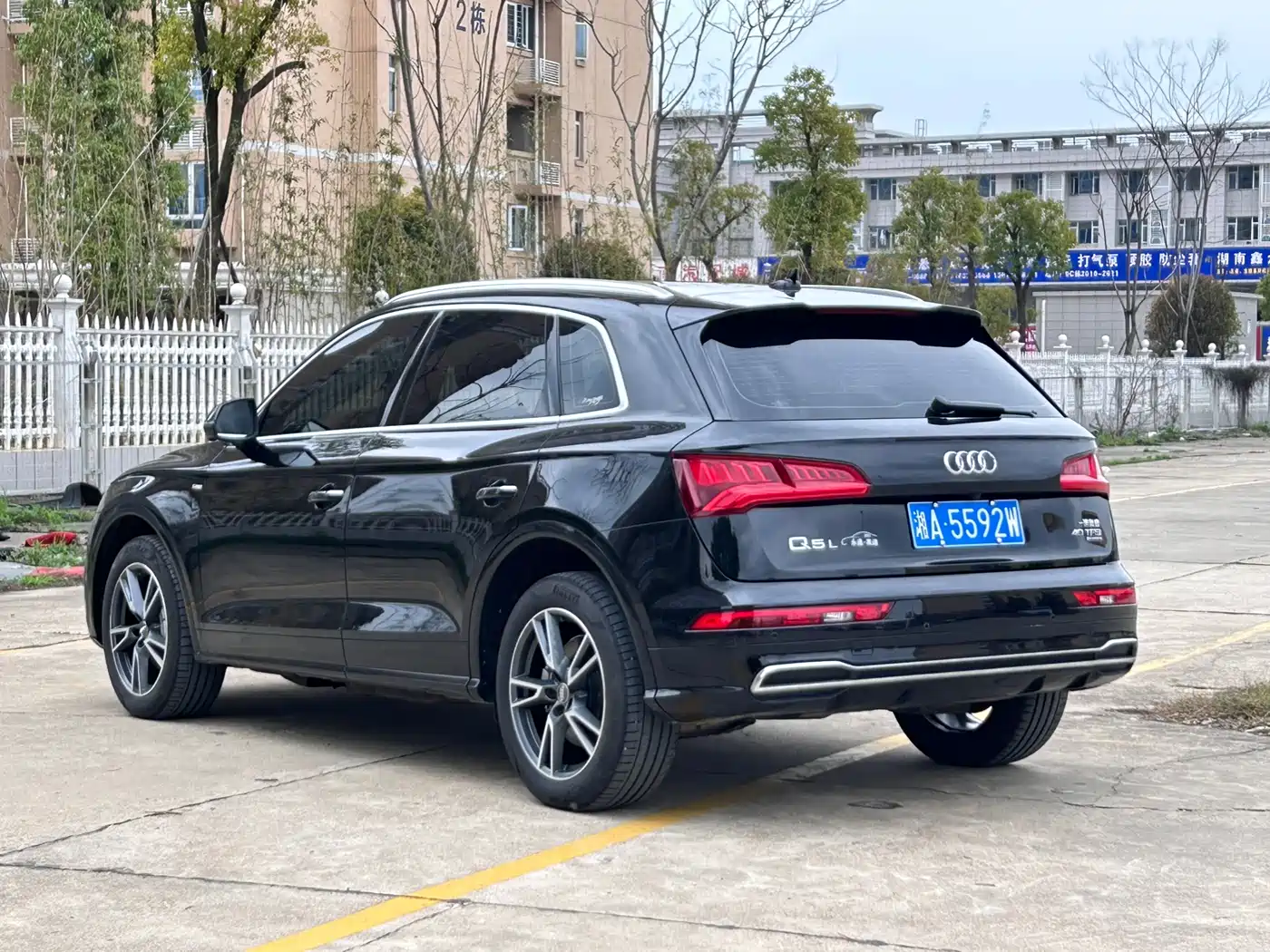 Audi Q5L 2020 40 TFSI Prestige Fashion фото 6