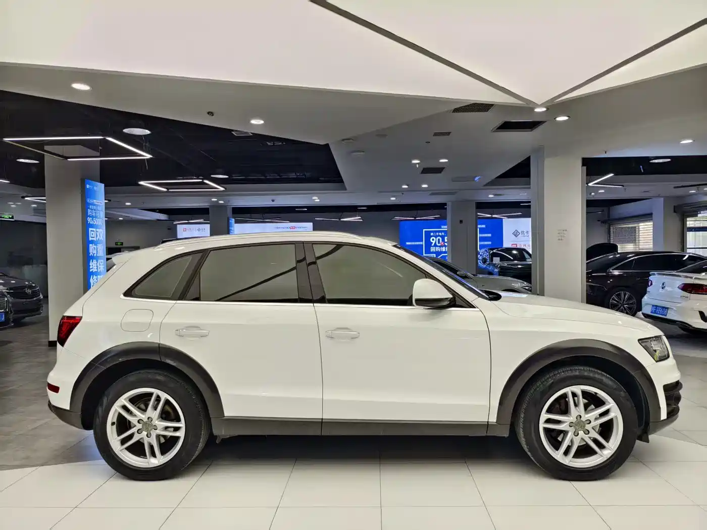 Audi Q5 2017 Plus 40 TFSI Technology фото 18
