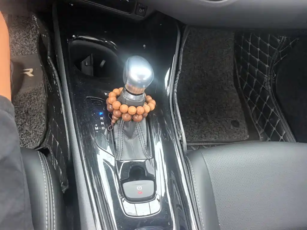 Toyota C-HR 2019 2018 2.0L Leading Sunroof Edition China VI