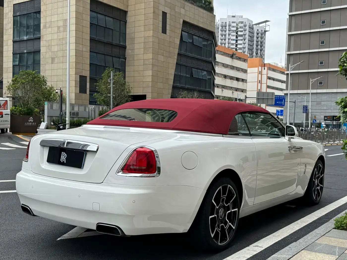 ROLLS-ROYCE YAO YING