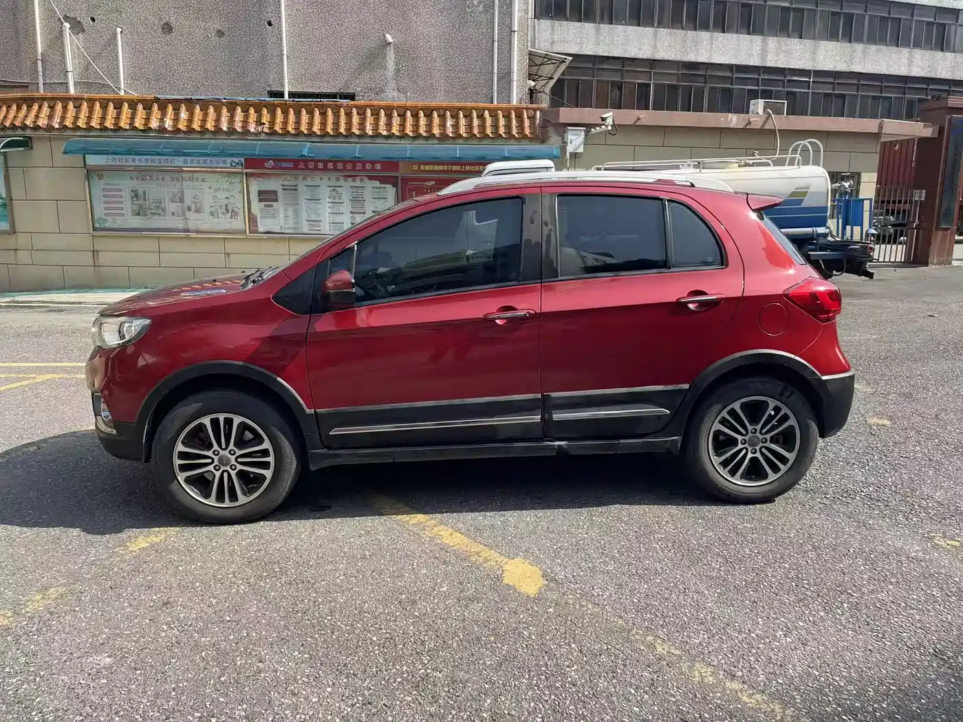 Haval H1 2016 Blue Label 1.5L AMT Luxury фото 8