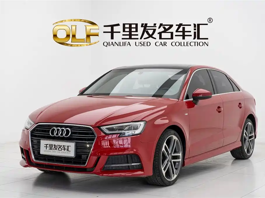 Audi A3 2018 30th Anniversary Limousine 35 TFSI Sport