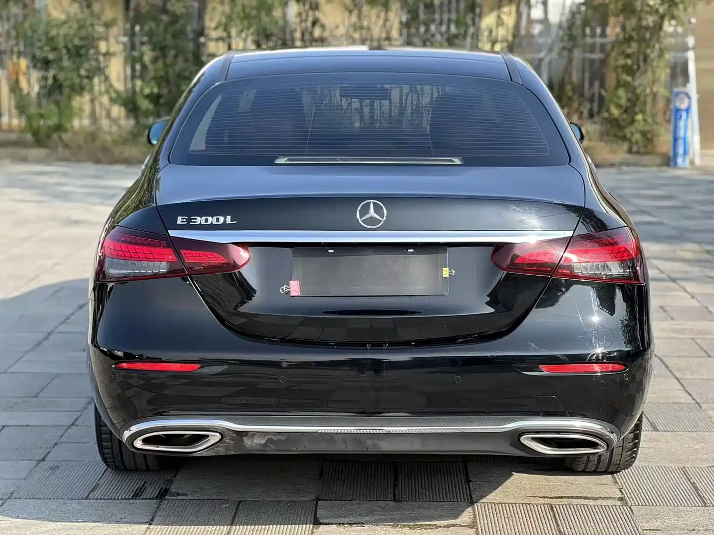  E CLASS