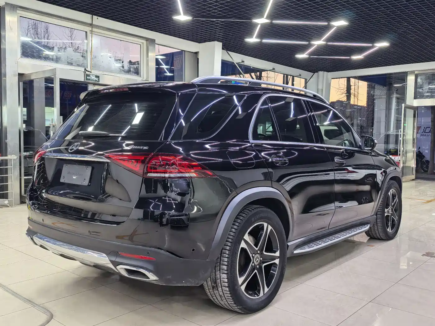 Mercedes-Benz GLE 2022 Facelift GLE 350 4MATIC Dynamic фото 13