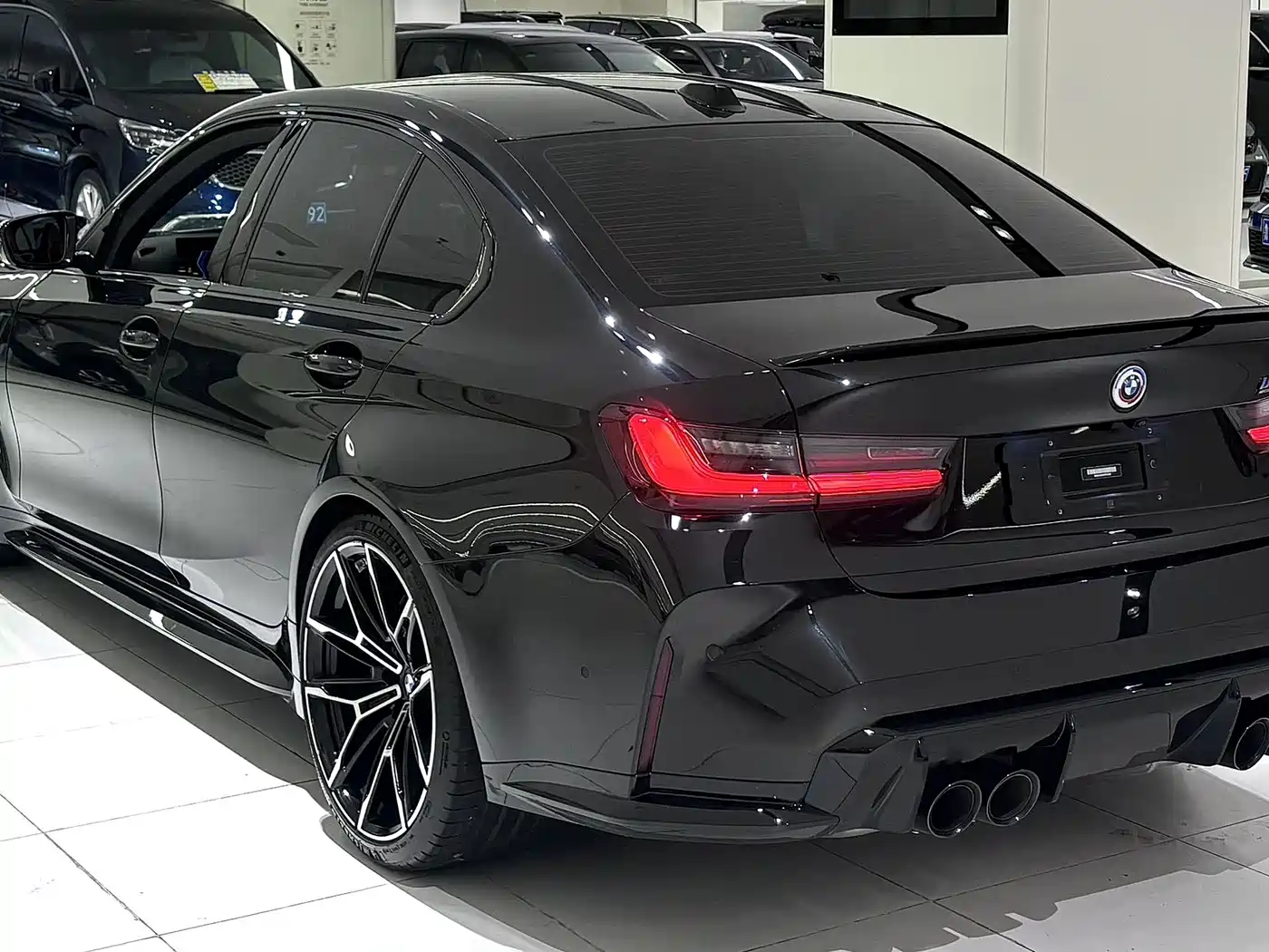 BMW M3 2023 M3 Sedan M xDrive Thunder Edition фото 9