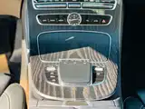 Фото 20 - Mercedes-Benz E-Class
