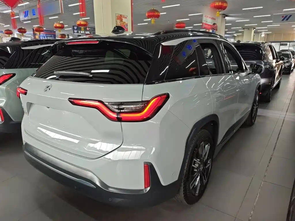 Фото 7 - NIO ES6