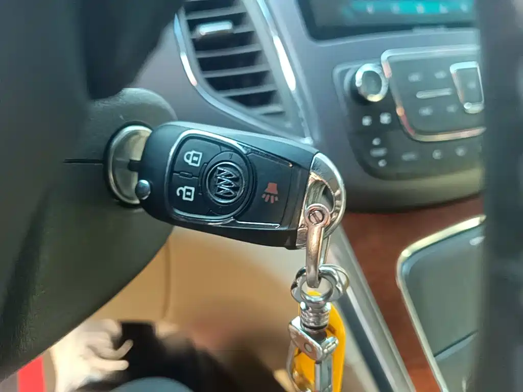 Фото 9 - Roewe 950