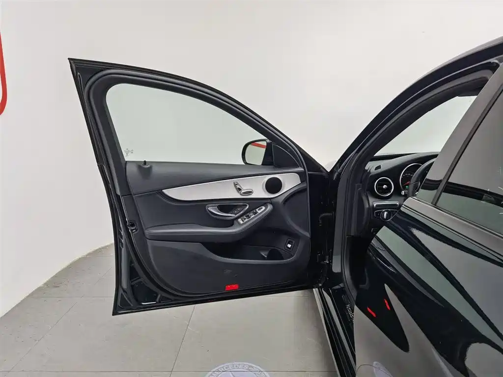 Mercedes-Benz C-Class 2019 C 260 Sport фото 8