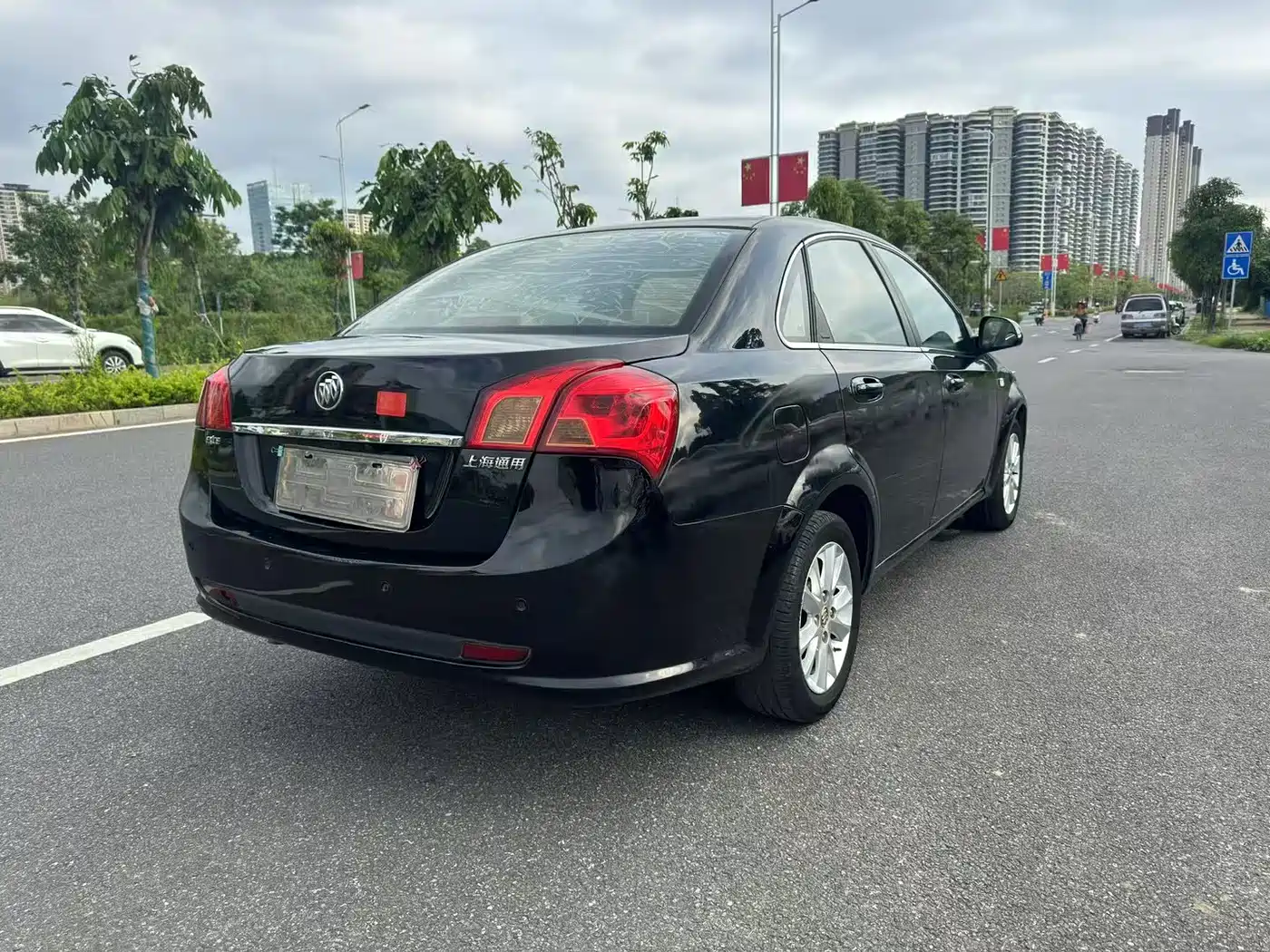 Buick Excelle 2013 1.5L Automatic Exclusive фото 3