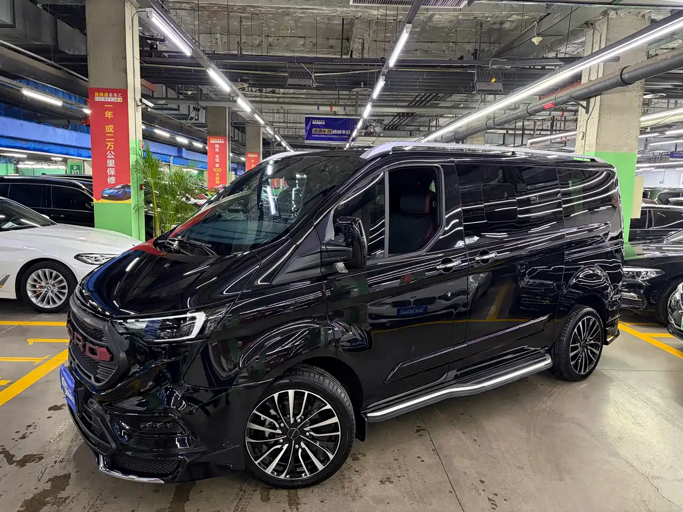 Ford Tourneo 2026 2024 Model 2.0T Auto Supreme Plus Edition