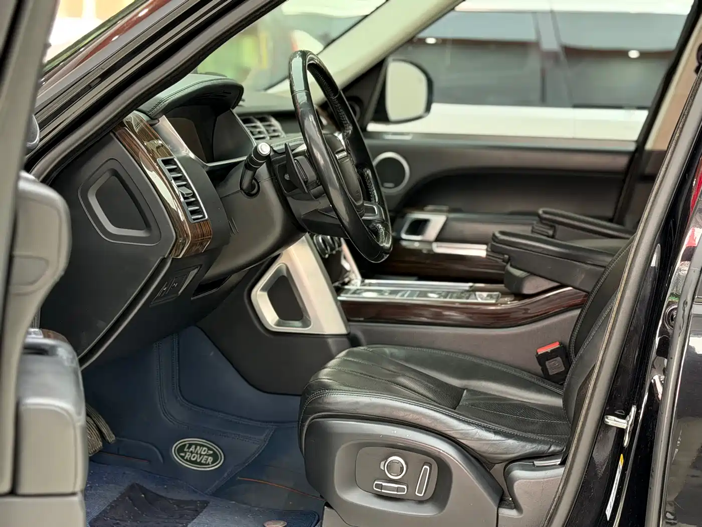 Land Rover Range Rover 2016 3.0 SC V6 Vogue SE Autobiography LWB фото 6