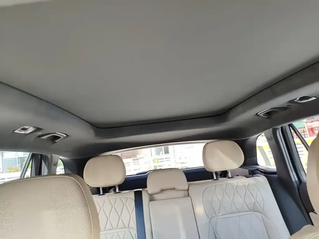 Geely Xingyue L 2026 2025 Oriental Glory 2.0TD Automatic Present Edition