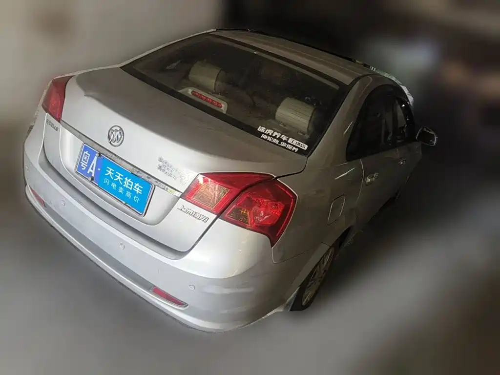Фото 2 - Buick Excelle