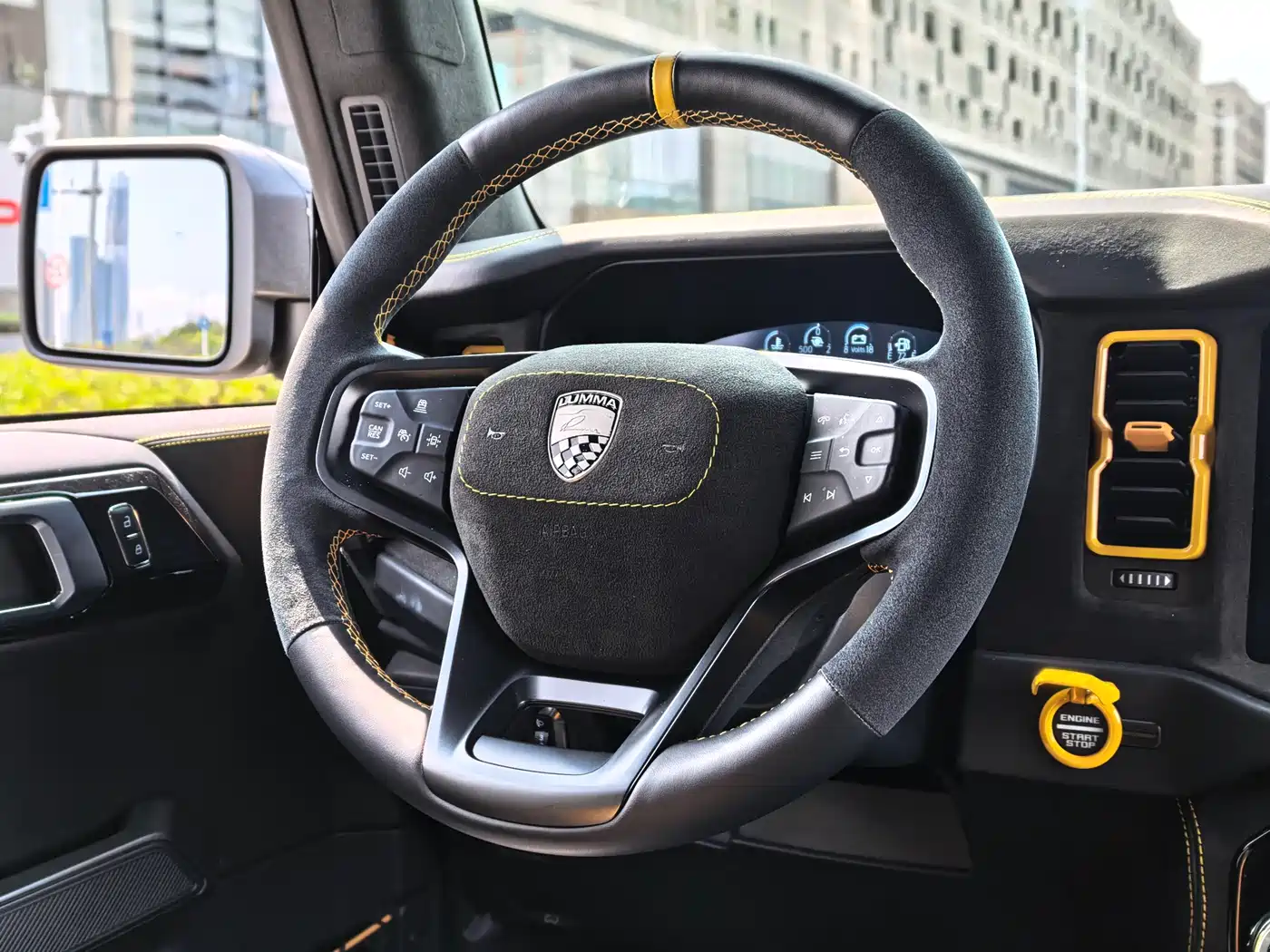LUMMA GT 2025 Model GT45 Defender фото 12