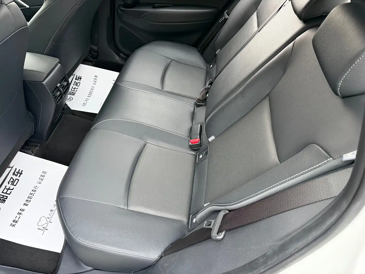 Toyota Frontlander 2022 2.0L CVT Luxury PLUS Edition фото 15