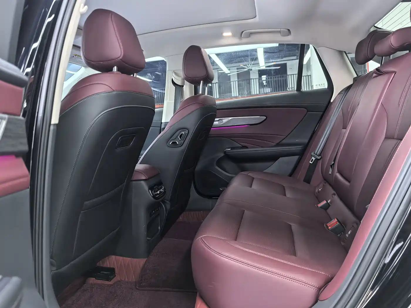 Hongqi H5 2026