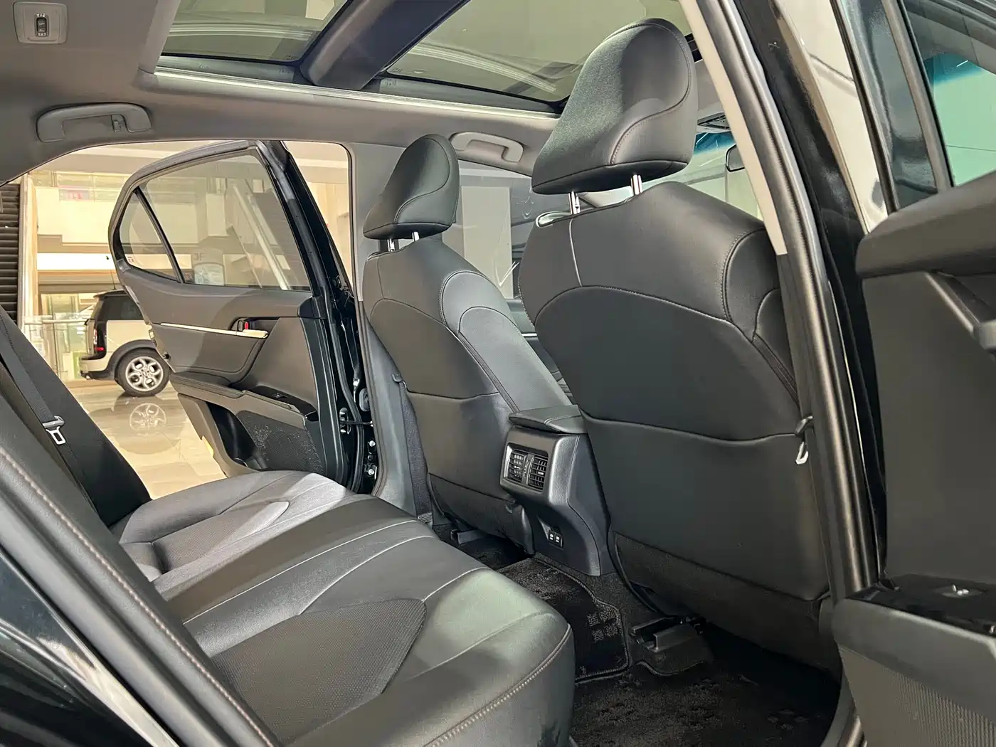 Toyota Camry 2019 Facelift 2.5G Luxury Edition фото 11