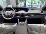 Фото 17 - Mercedes-Benz S-Class