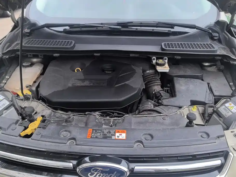 Ford Kuga 2015 2015 2.0L GTDi 4WD Sport