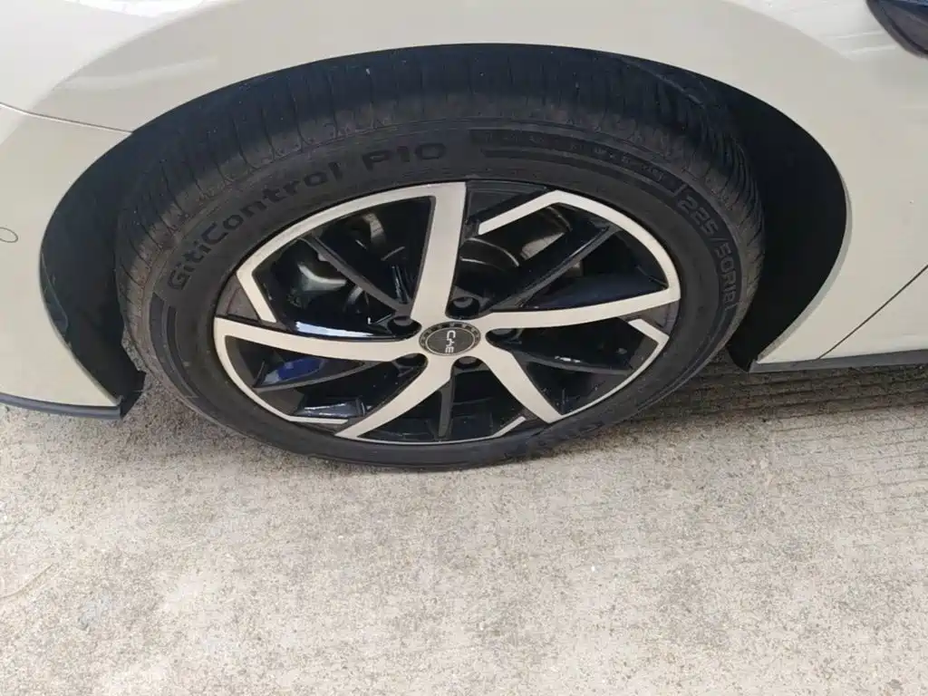 BYD Seal 07 DM-i 2025 2026 DM-i 1.5T 230km Flagship